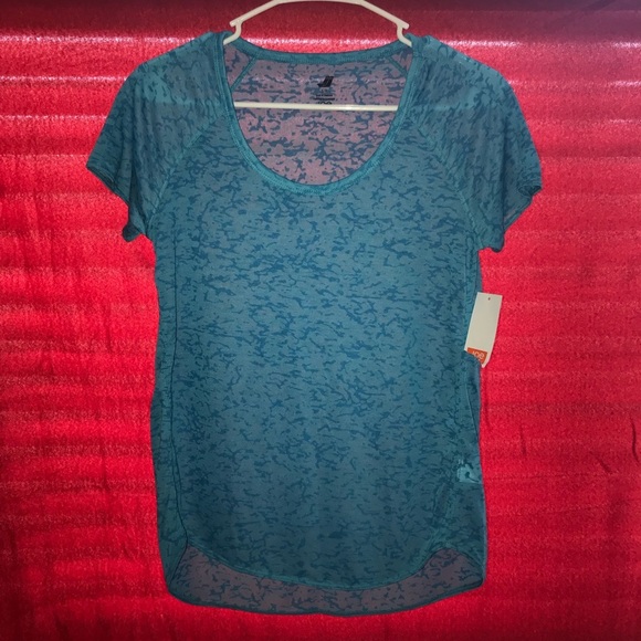 Joe Fresh Tee - Picture 1 of 5